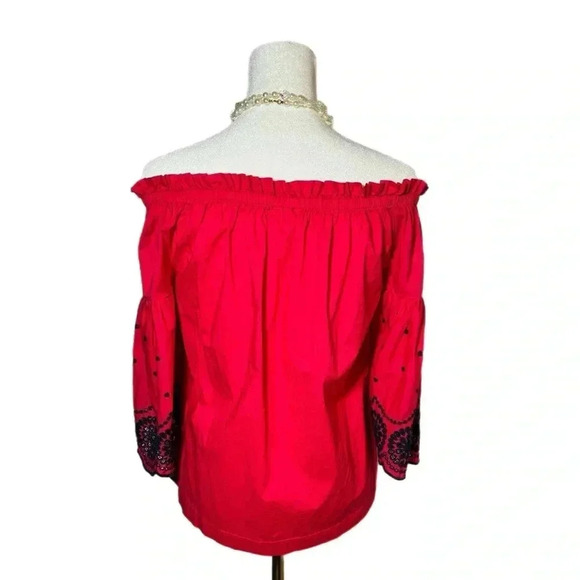 GAP Off-Shoulder Eyelet Bell-Sleeve Top Red Navy Embroidery Cotton blouse - Picture 5 of 12